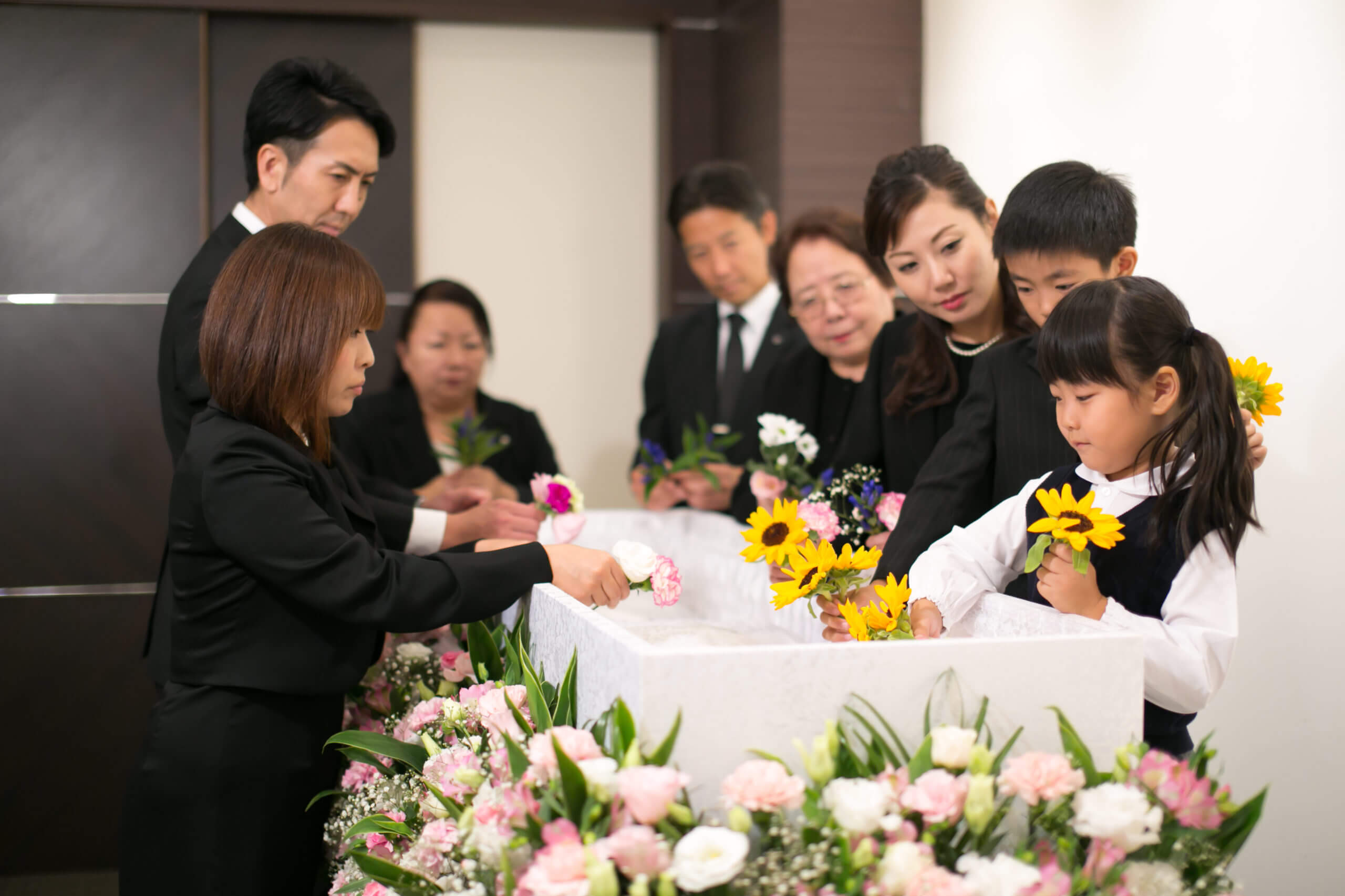 【公式】博愛社｜埼玉県さいたま市の葬儀・家族葬はオーロラホールへ