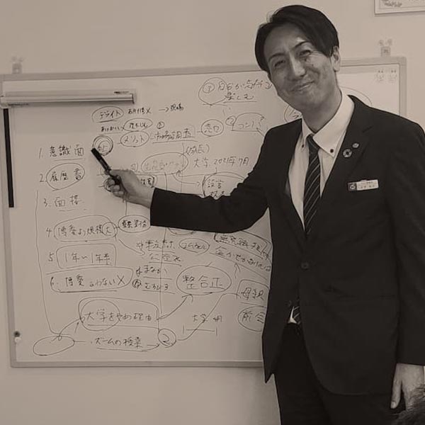 1級葬祭ディレクター、古賀 俊介